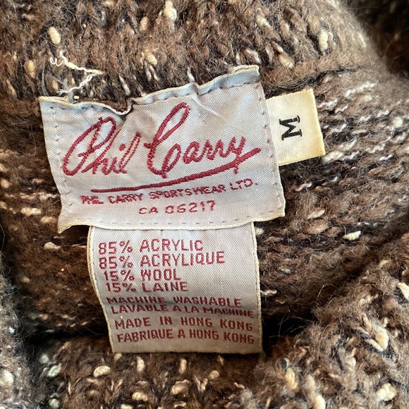 Brown contemporary Turtle Neck Sweater - Picture 3 of 3